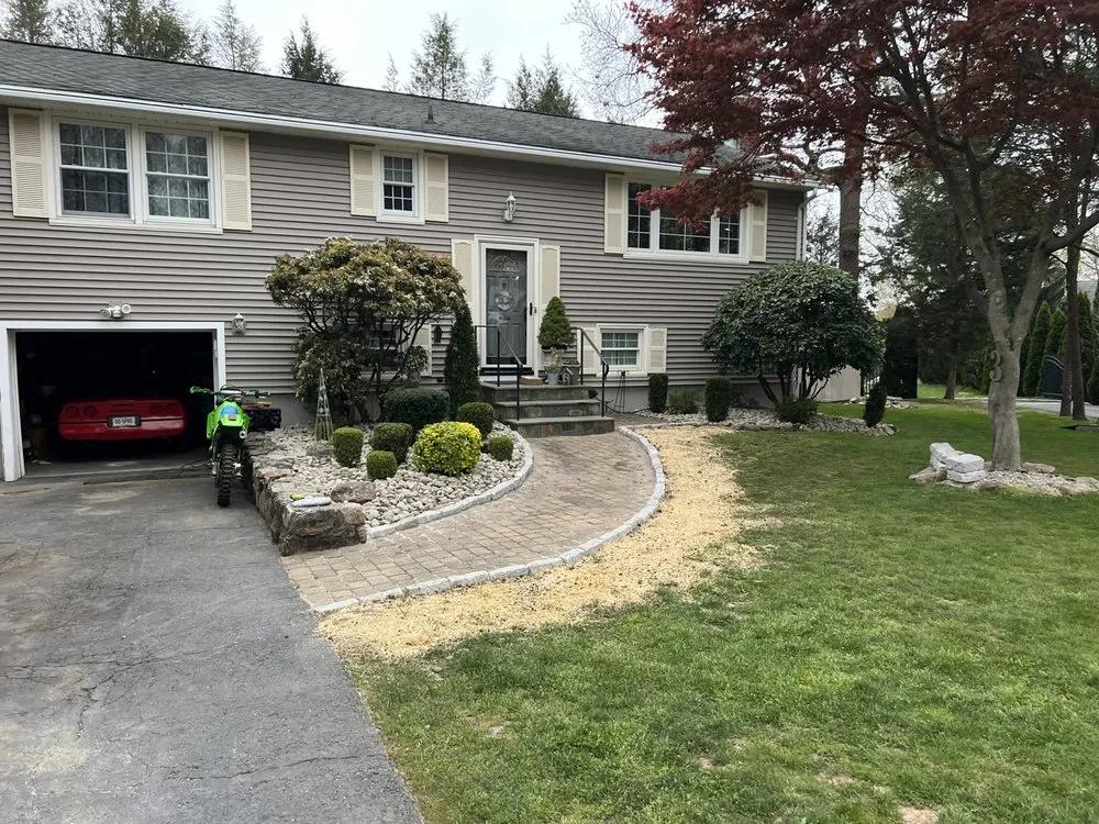 Reliable lawn mowing service near you in Norwalk, CT by GéNes1s Landscaping & Service