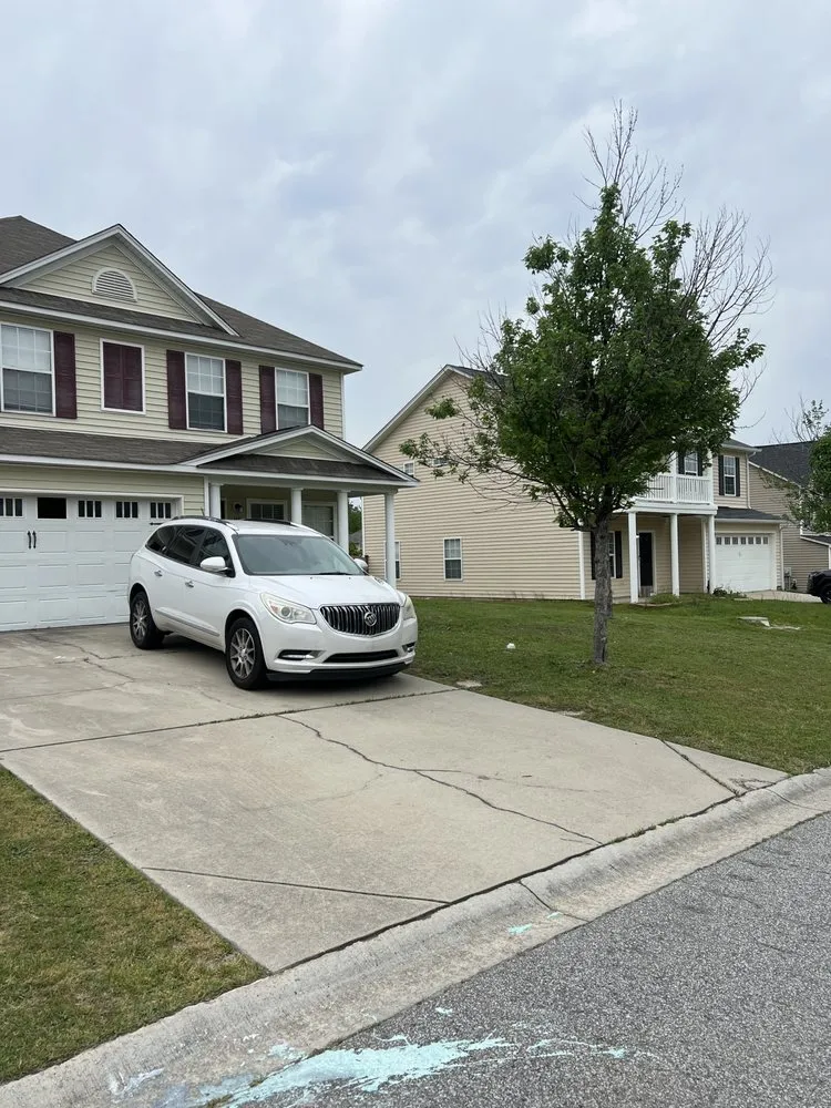 Professional yard cleanup service in Blythewood, SC - Gnomes Yardscaping