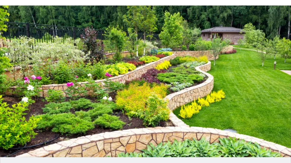 Top-rated lawn care service for homes in Boston, MA by GNS General Services