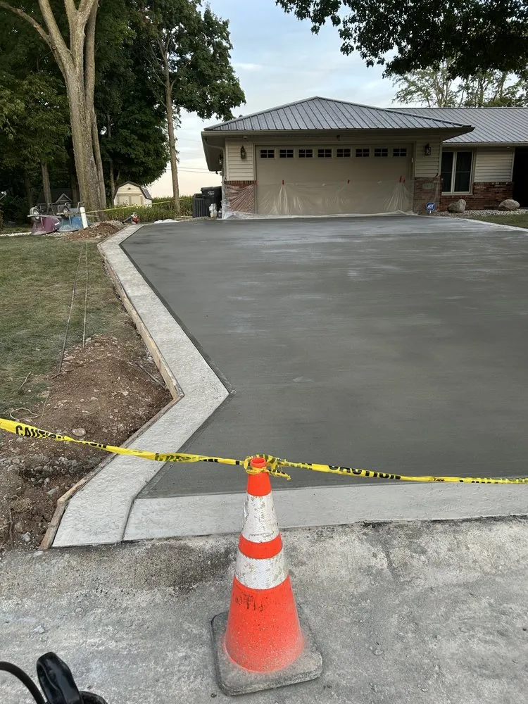 Top-rated lawn mowing service experts serving Anderson, IN - GO Concrete & Patios