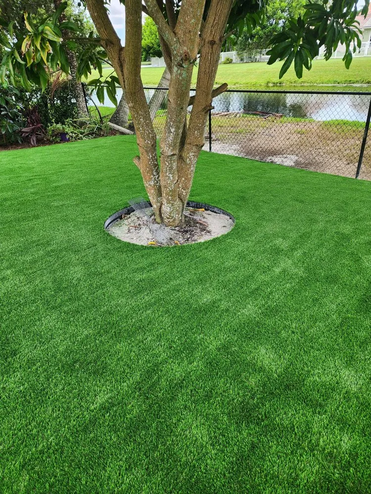 Expert landscape installation experts serving Lake Worth, FL - Go Forever Green Artificial Grass & Ivy