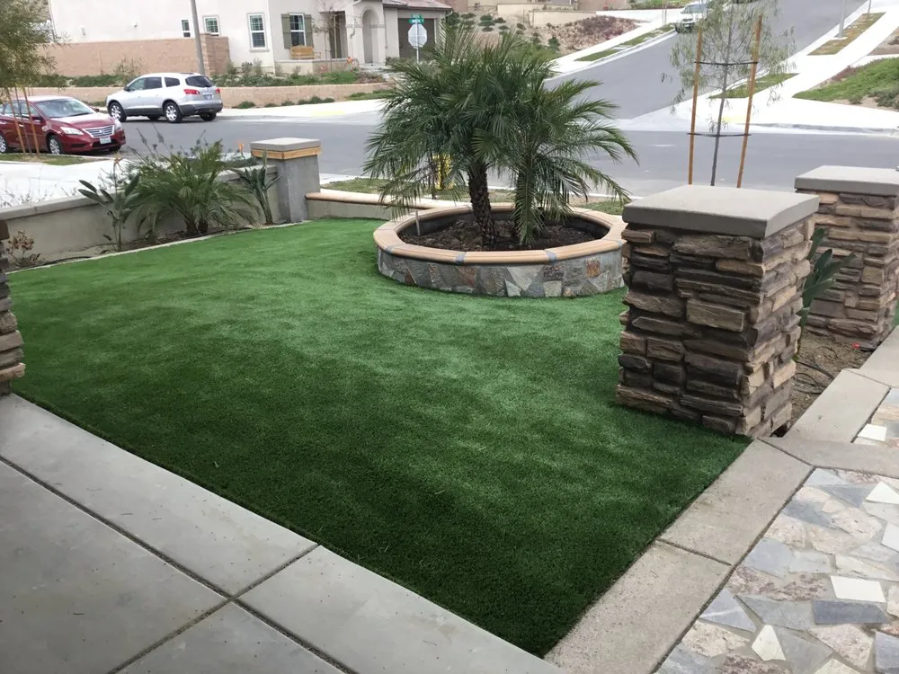 Top-rated residential landscaping for year-round maintenance in Temecula, CA by Go Future Greens