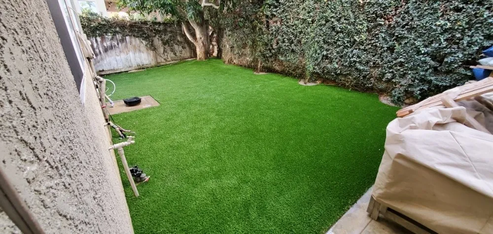 Professional garden landscaping in Azusa, CA by Go Green