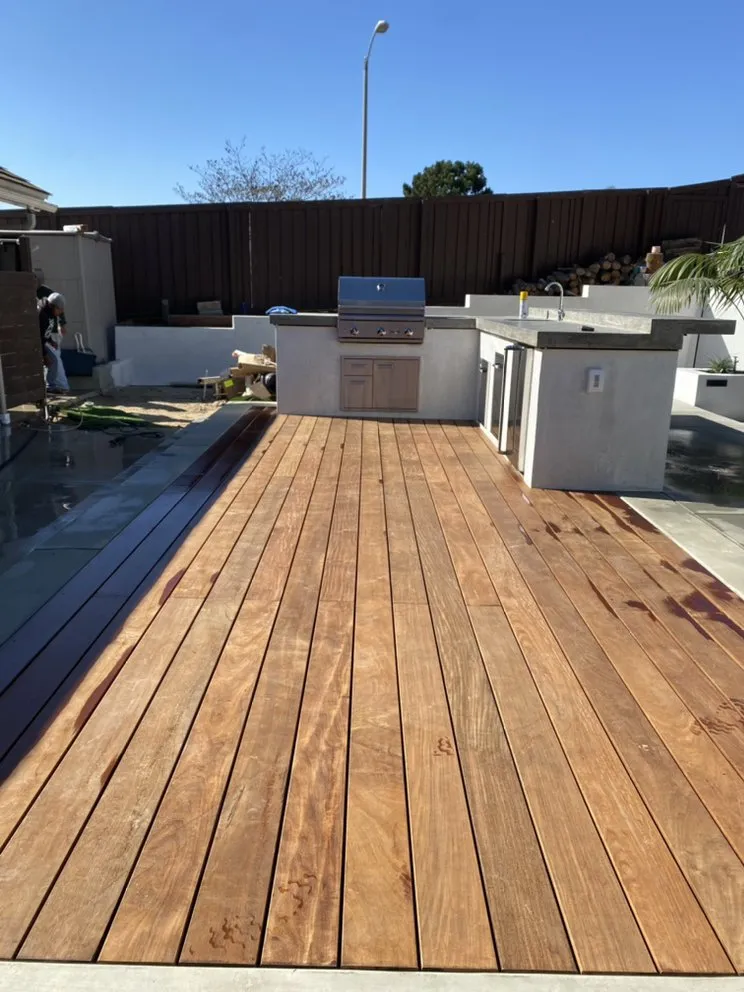 Professional lawn mowing service experts serving Vista, CA - Go Green Landscape Construction