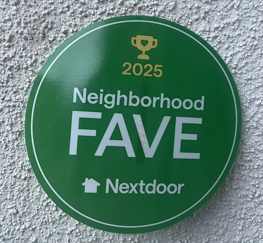 Custom lawn mowing service in Sacramento, CA by Go Green landscaping