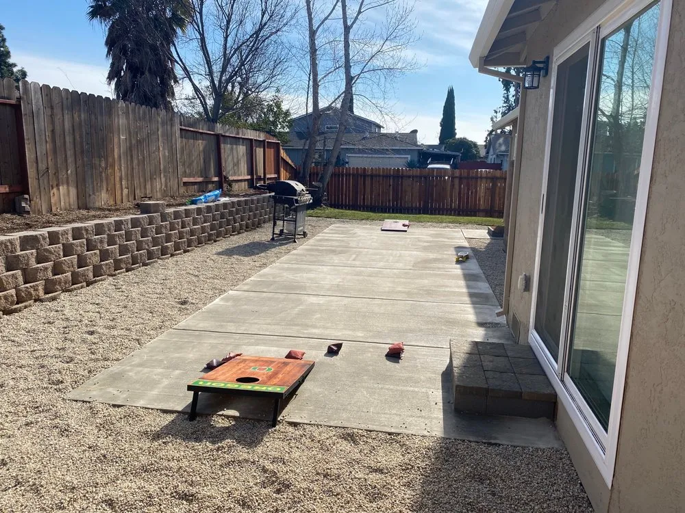 Top-rated yard maintenance with custom design in Fairfield, CA by Go green Lawn & Landscape