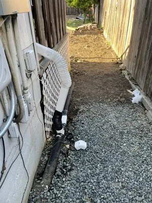 Go green Lawn & Landscape Logo