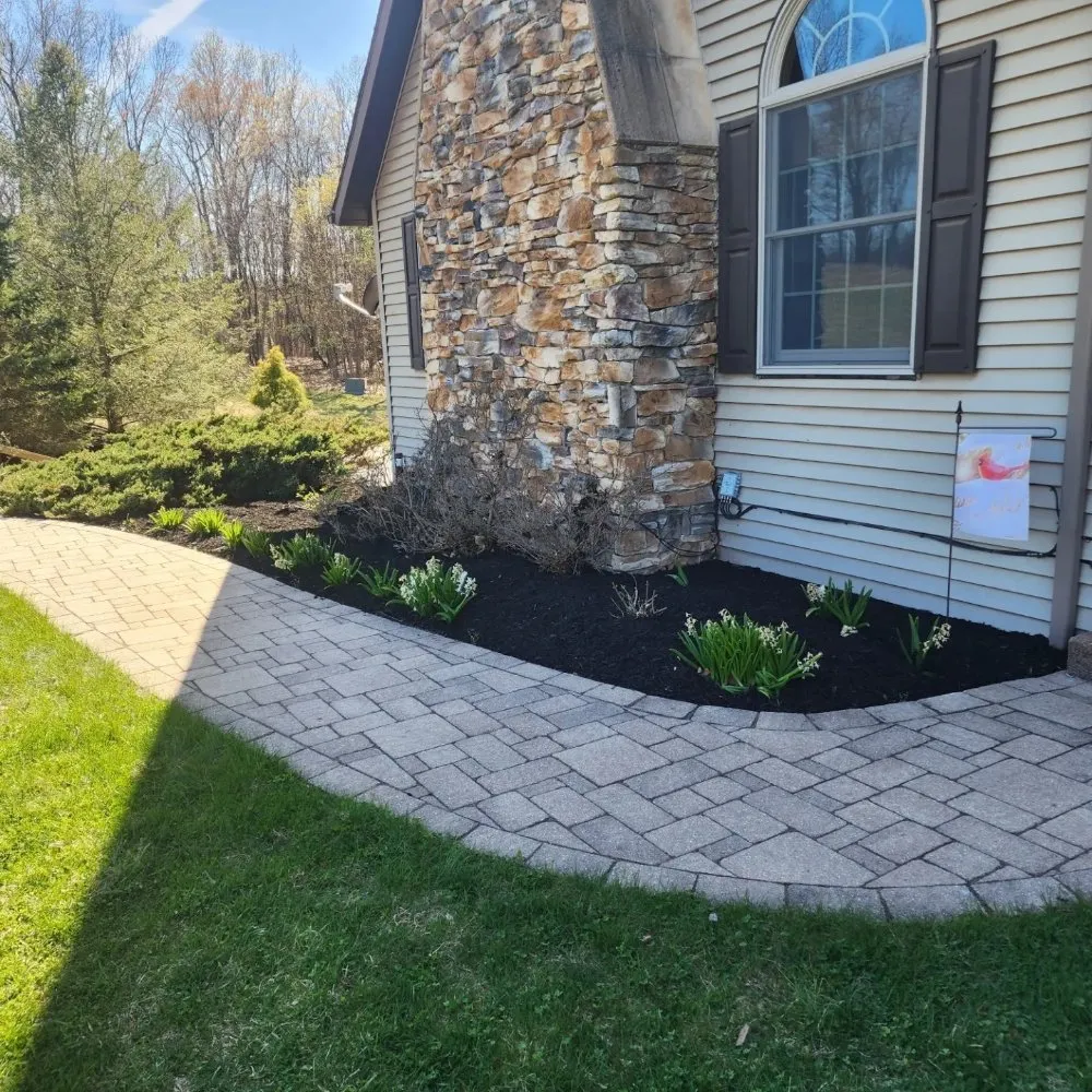 Top-rated yard maintenance in Mount Union, PA by Go Green Lawn Care