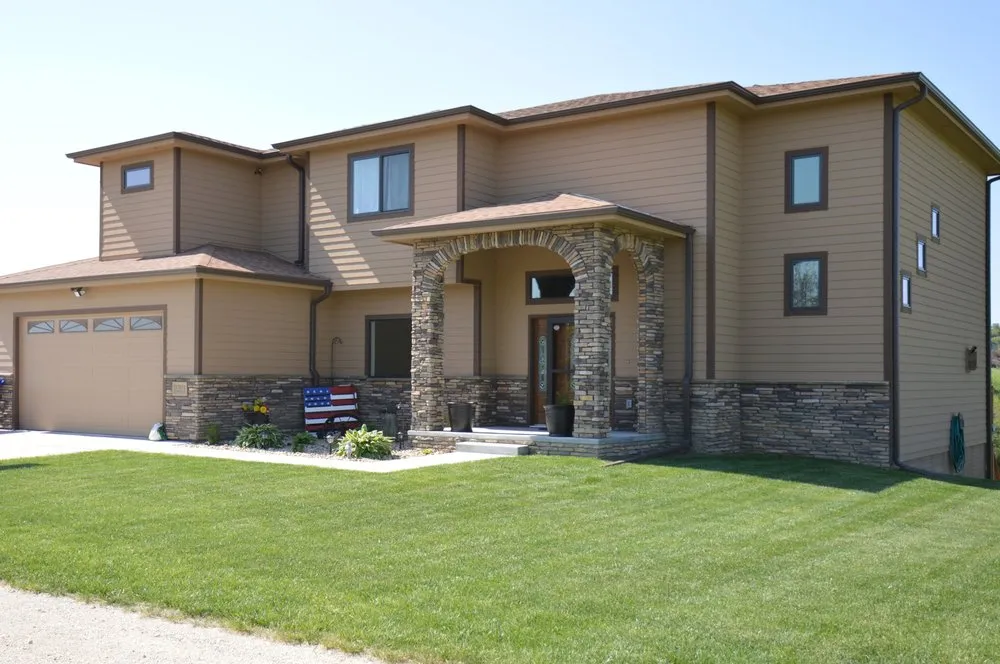 Local yard cleanup service for beautiful yards in Louisville, NE by Go Green Lawns