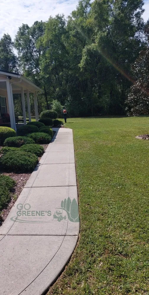 Reliable residential landscaping in Gainesville, FL by Go Greene's Lawn Care Services