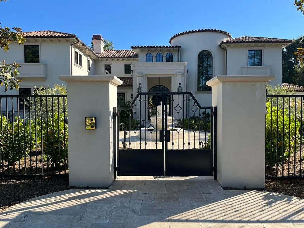 Affordable landscape design for year-round maintenance in San Jose, CA by Go Panorama Landscaping