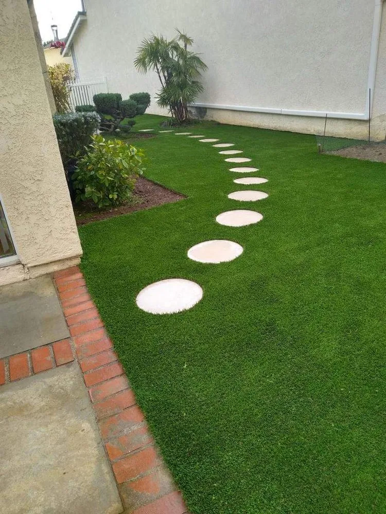 Professional garden landscaping in Huntington Beach, CA by Go Turf Artificial Grass & Pavers