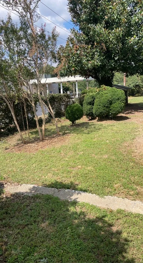 Local yard maintenance experts serving Fountain Inn, SC - Goat And Son Landscaping