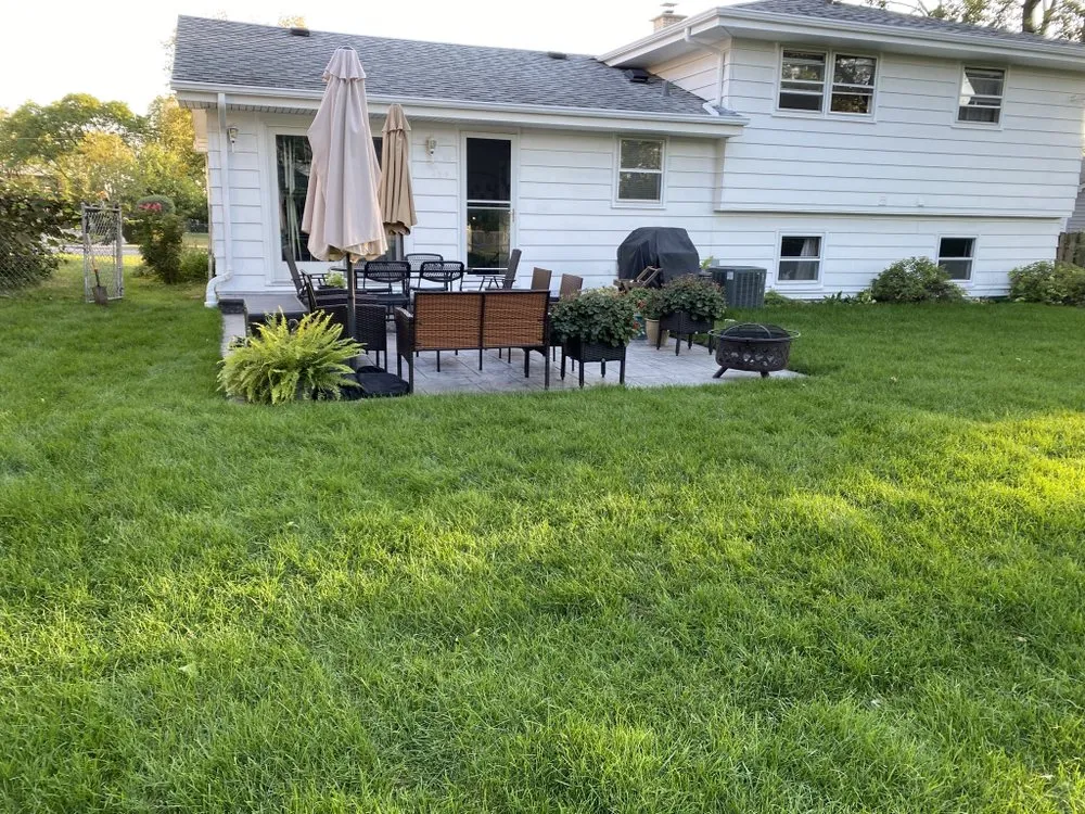 Trusted outdoor landscaping experts serving Palatine, IL - Gobal Landscape
