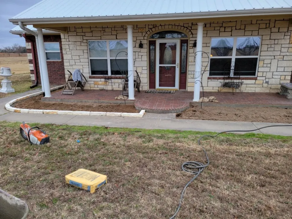 Top-rated garden landscaping in Mesquite, TX by Godat Way Landscape and Irrigation