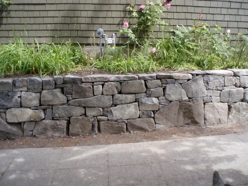 Expert outdoor landscaping experts serving Seattle, WA - Goddard Stonework