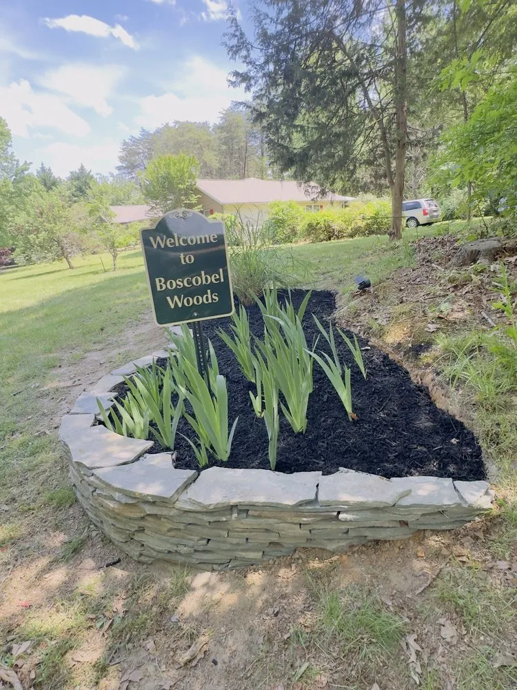 Trusted garden landscaping with custom design in Fredericksburg, VA by Godinez Tree Services