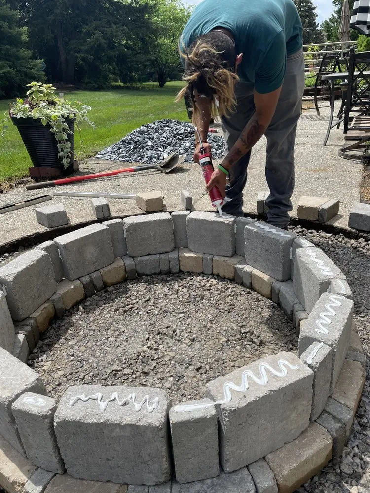 Custom outdoor landscaping experts serving Bloomfield Township, MI - God's Garden