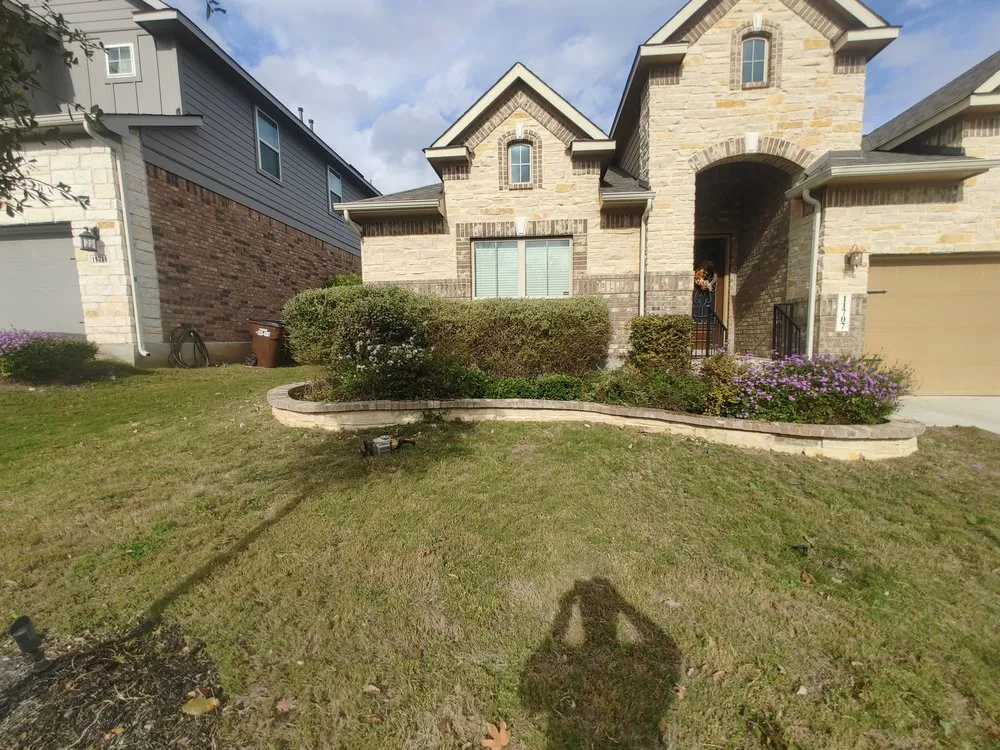 Professional landscaping services in San Antonio, TX by Gods Sides Greener Land Scaping