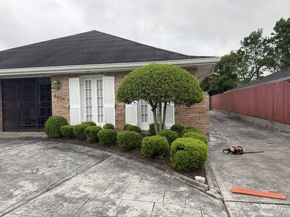 Professional garden landscaping in Metairie, LA - God’s Sight Lawn & Gardens
