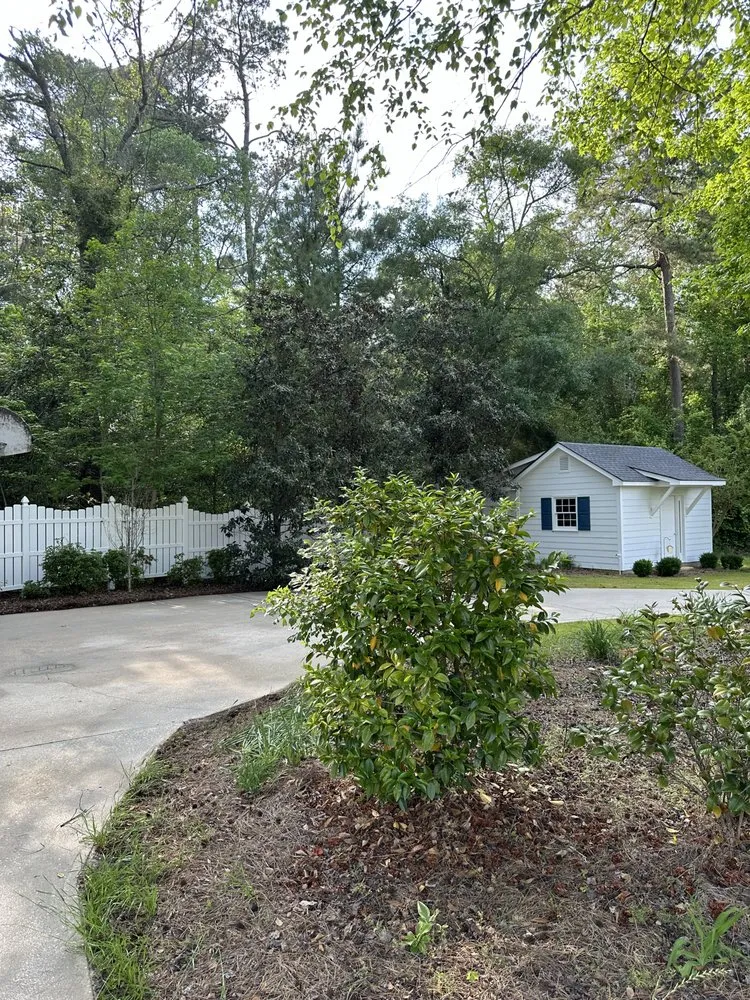 Reliable garden landscaping with custom design in Fair Bluff, NC by Godwin’s Pressure Washing