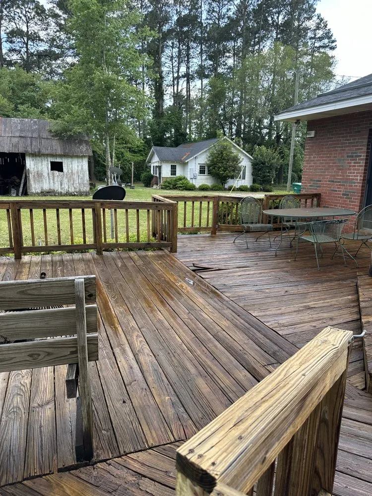 Professional landscaping services experts serving Fair Bluff, NC - Godwin’s Pressure Washing