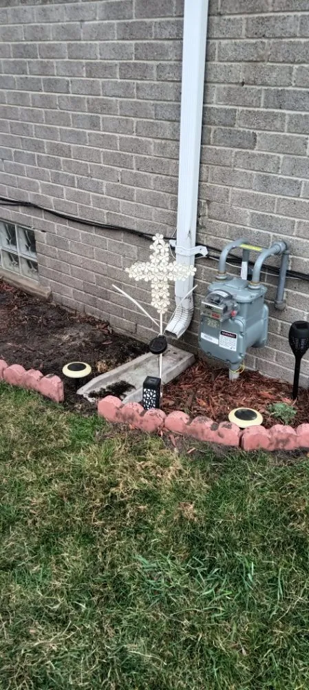 Professional garden landscaping experts serving Detroit, MI - Godz Gardens Landscaping