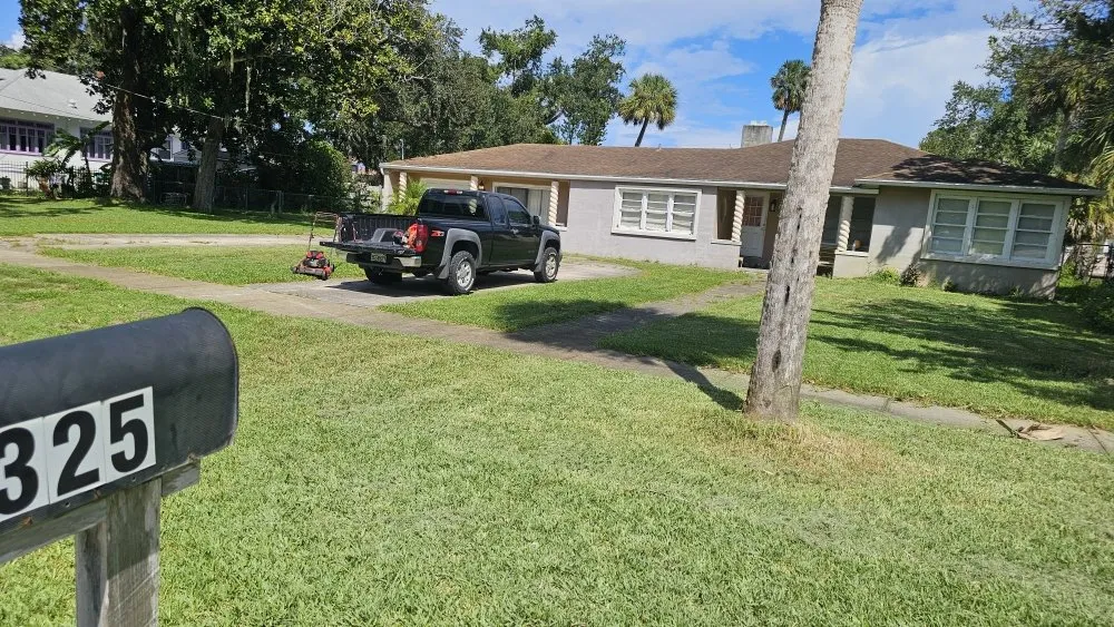 Custom lawn mowing service in Ormond Beach, FL by Goerke's Lawn Care
