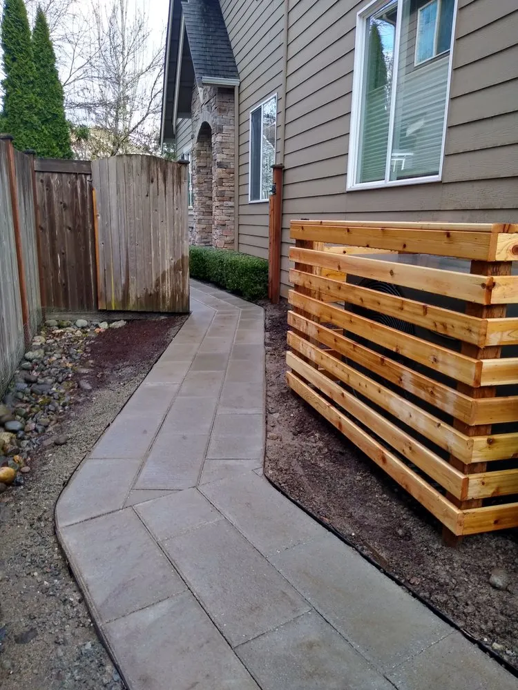Expert garden landscaping in Kirkland, WA by GoGreen Landscaping
