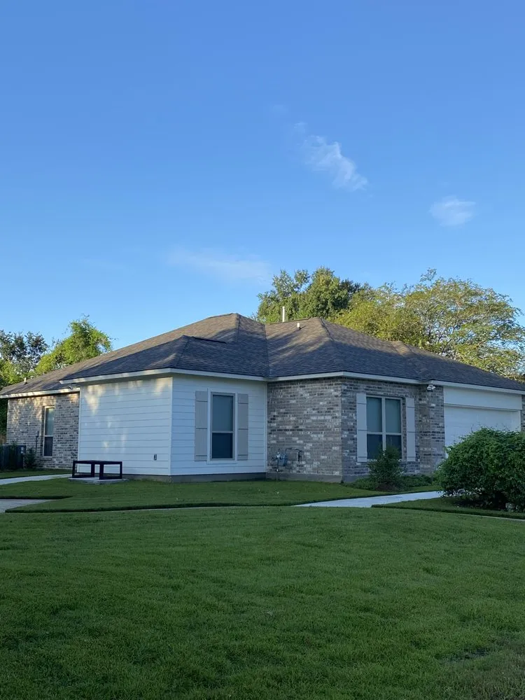 Local landscaping services in Maurepas, LA by GoGreen Lawn Service