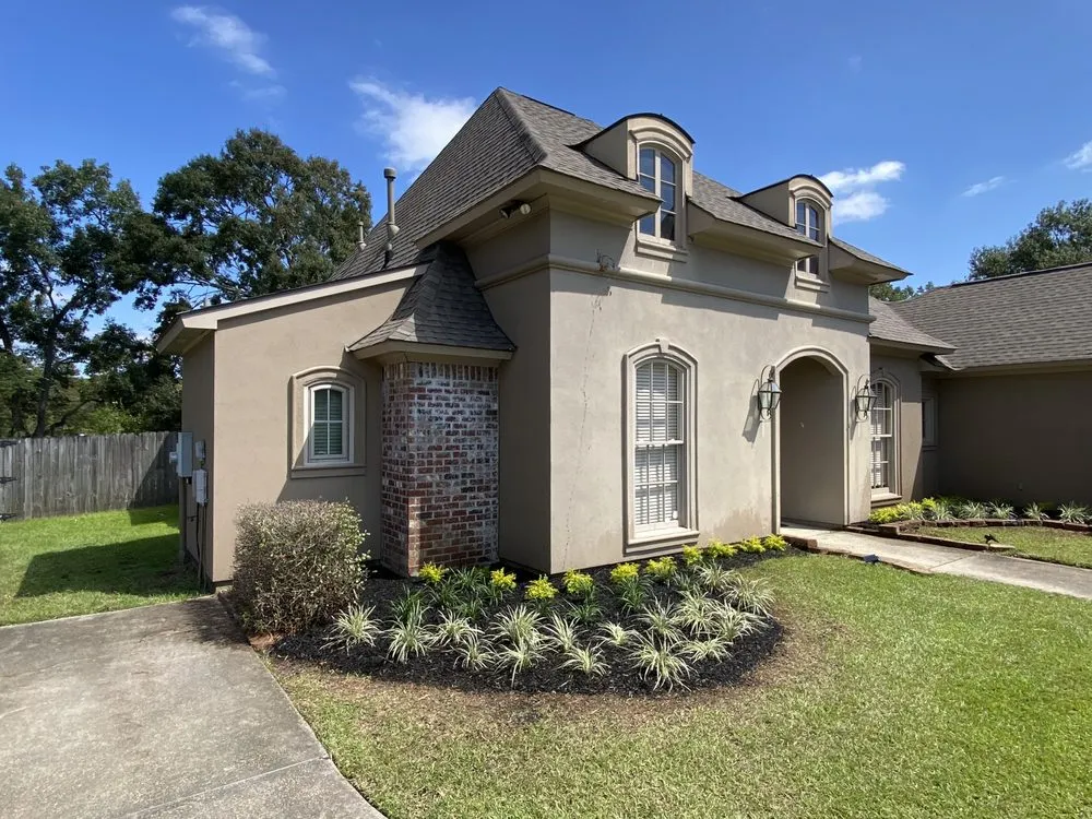 Local lawn mowing service experts serving Maurepas, LA - GoGreen Lawn Service