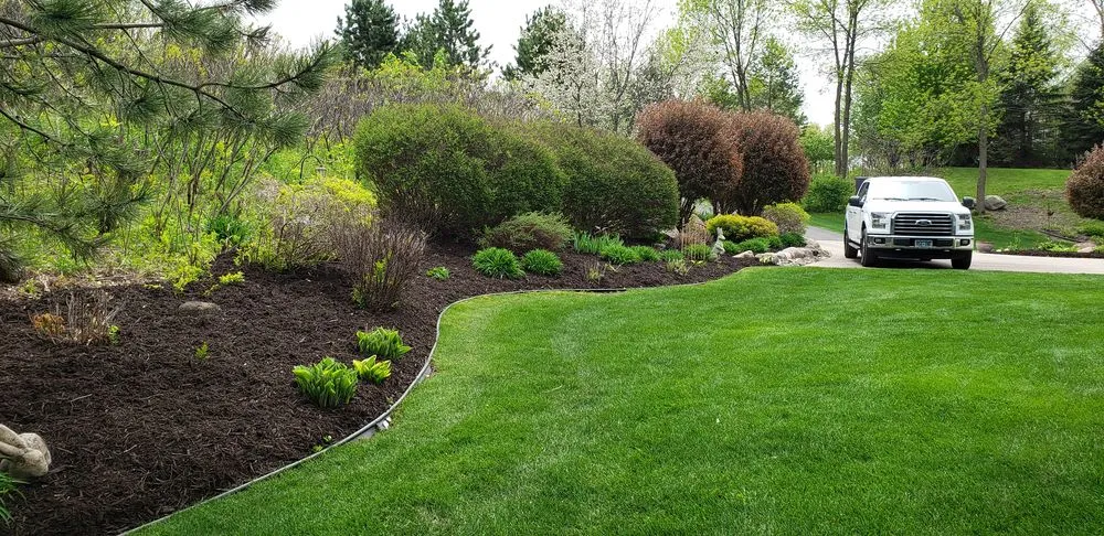 Custom lawn mowing service experts serving Farmington, MN - Gohr Home Concepts