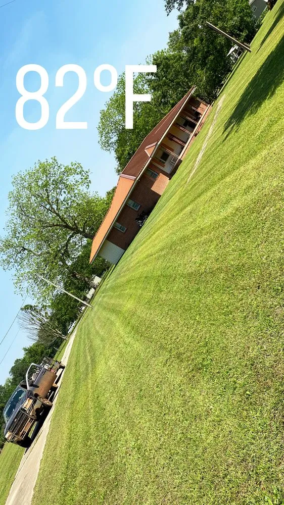 Expert garden landscaping in Blakely, GA by Going Broke Lawn Care