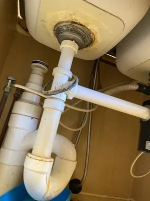 Going Green Home Services Logo