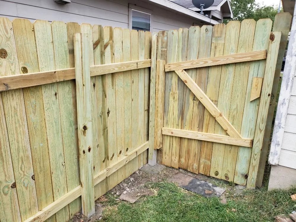 Trusted outdoor landscaping in Del Valle, TX - Going Green Landscaping Co.