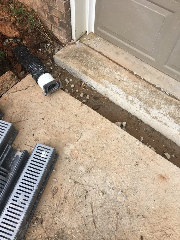 Top-rated residential landscaping in Little Rock, AR - Going The Extra Mile Landscaping & Lawn Maintenance