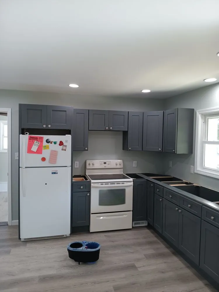 Custom lawn care service for year-round maintenance across Mount Hope, WV - Gold and Black Lawn Care and Construction