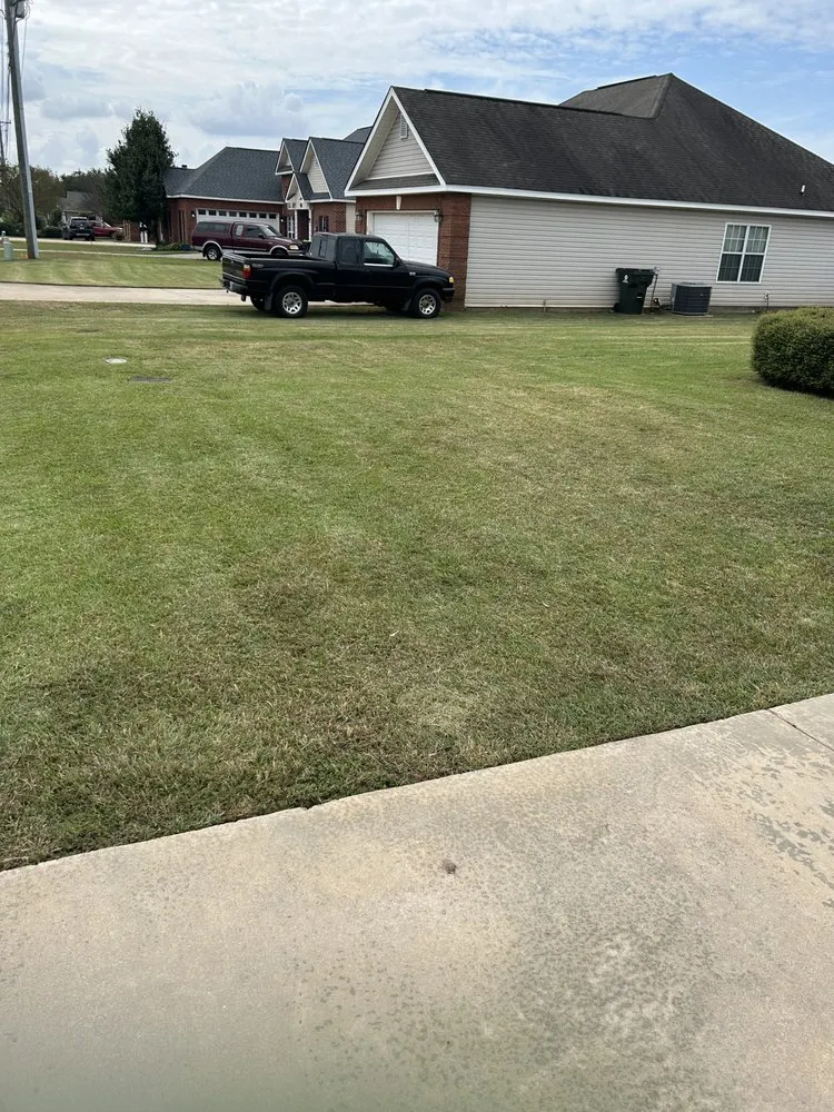 Affordable residential landscaping for beautiful yards in Warner Robins, GA by Gold Brothers Landscaping And More