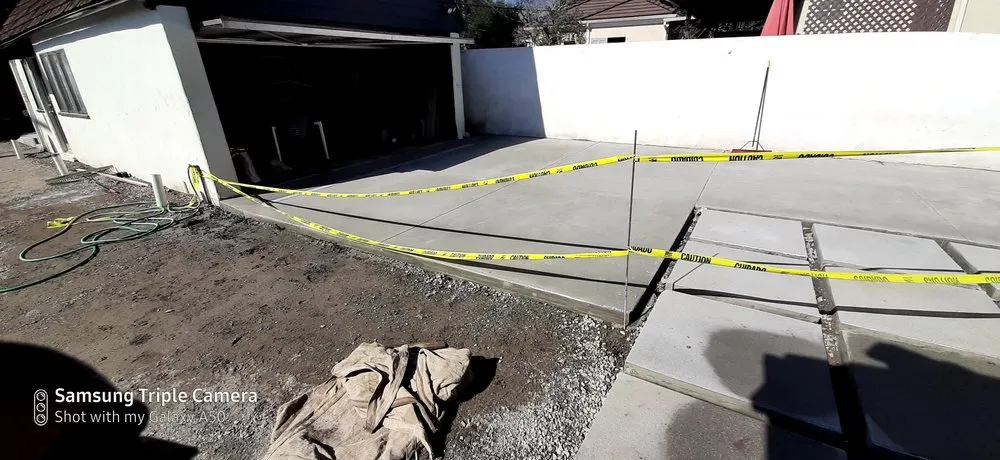 Custom residential landscaping experts serving San Fernando Valley, CA - Gold Coast Home Renovations & Repair