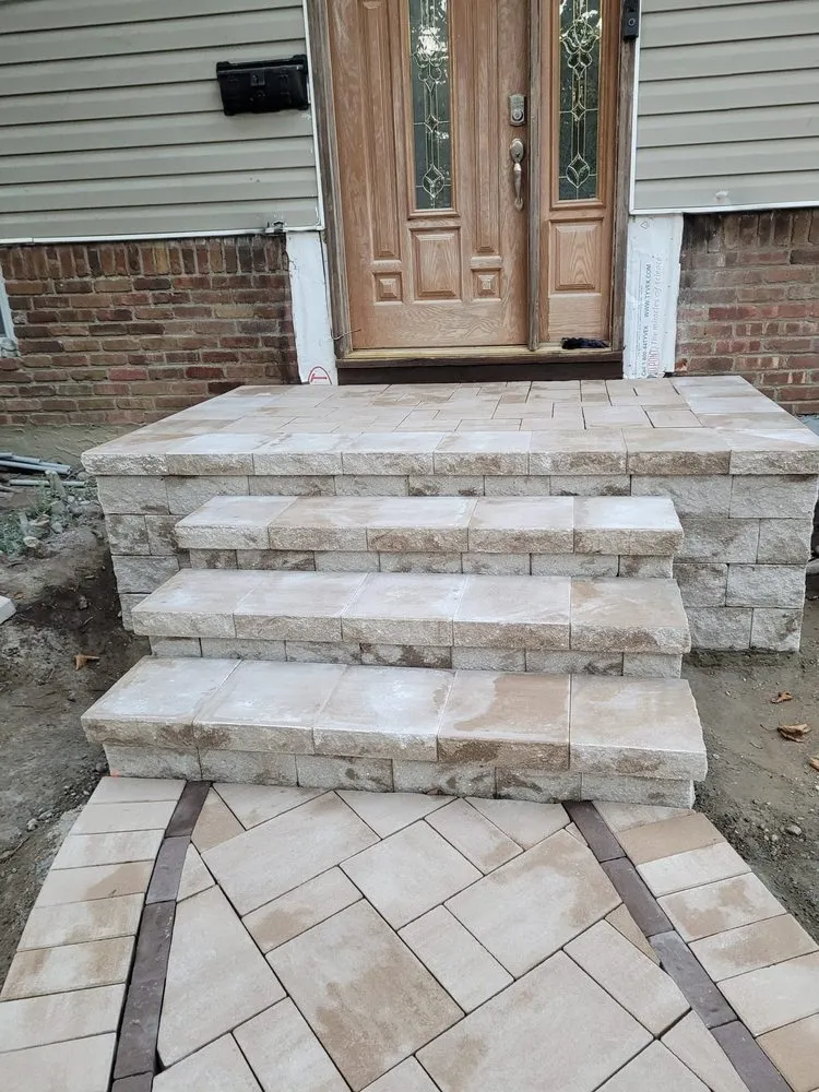 Trusted yard maintenance in Old Bethpage, NY by Gold Coast Pavers