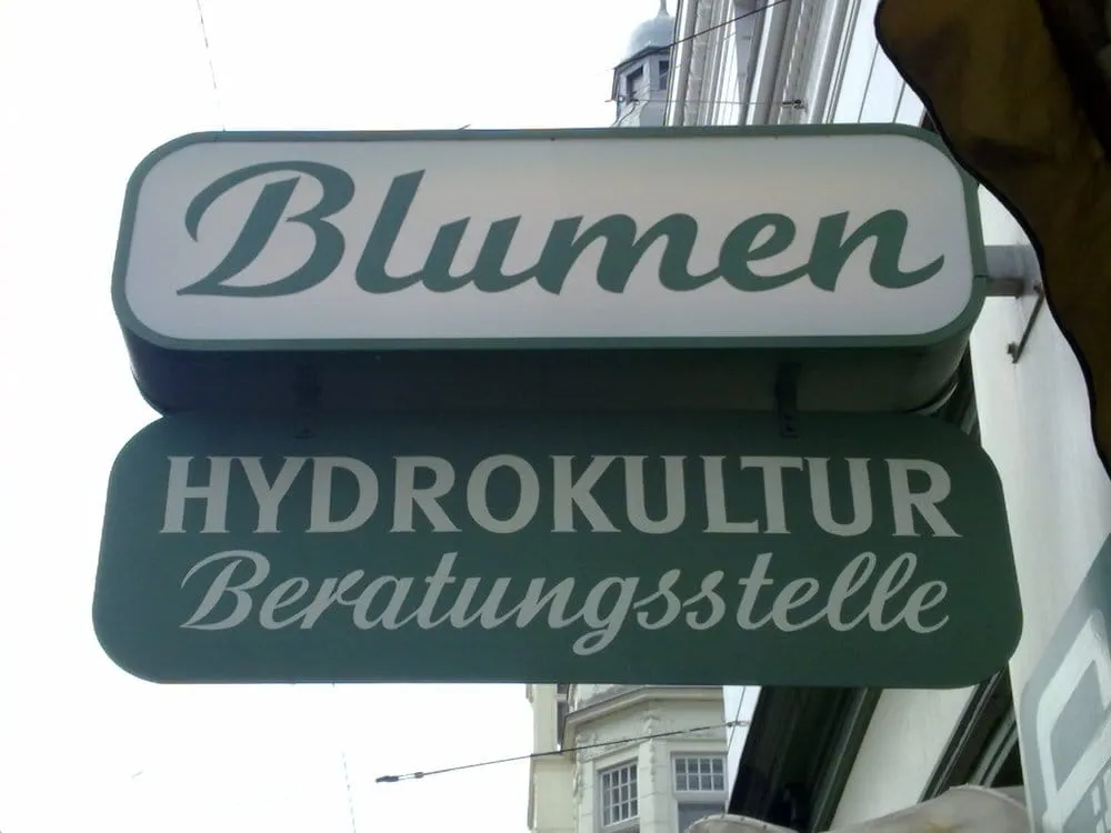 Professional garden landscaping experts serving Old Bethpage, NY - Gold Coast Pavers