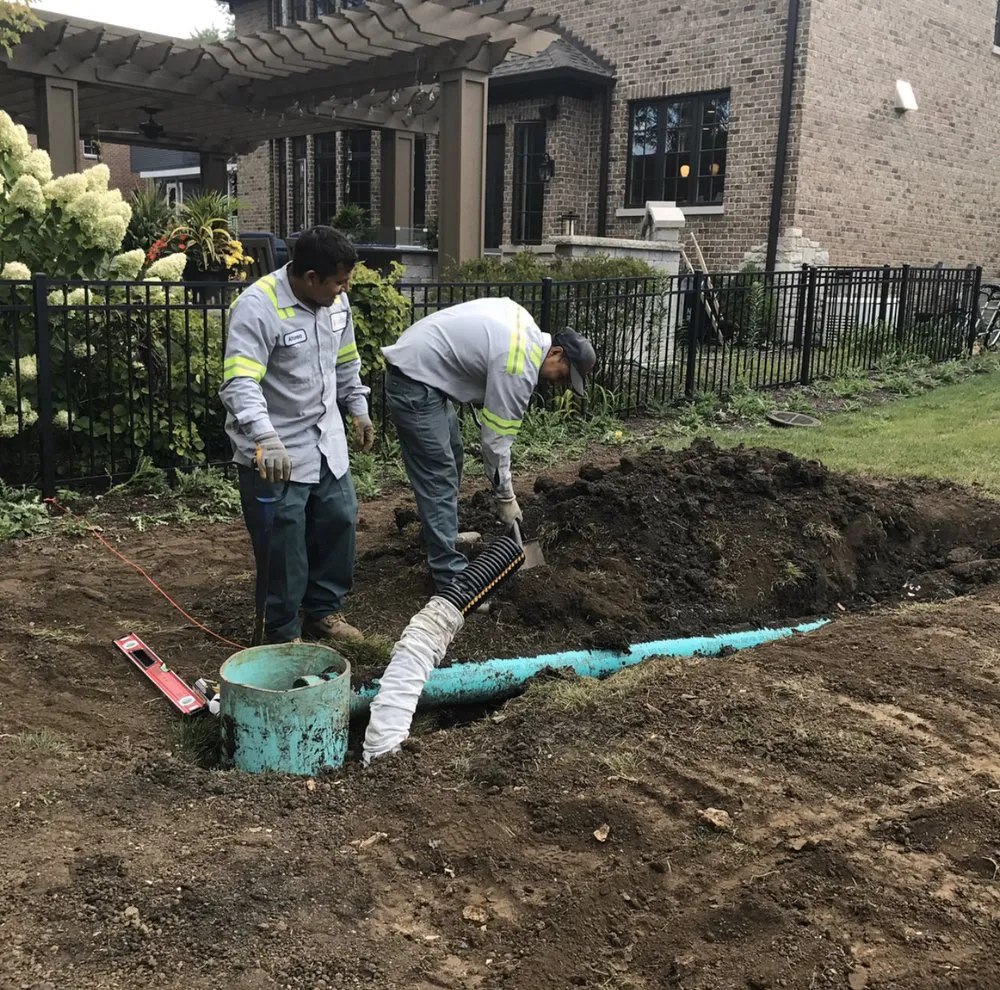 Expert lawn care service in Aurora, IL - Gold Leaf Landscape