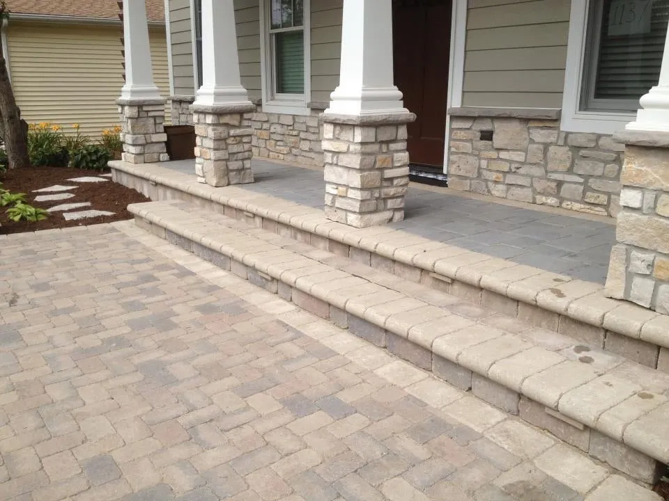 Custom outdoor landscaping near you in Aurora, IL by Gold Leaf Landscape