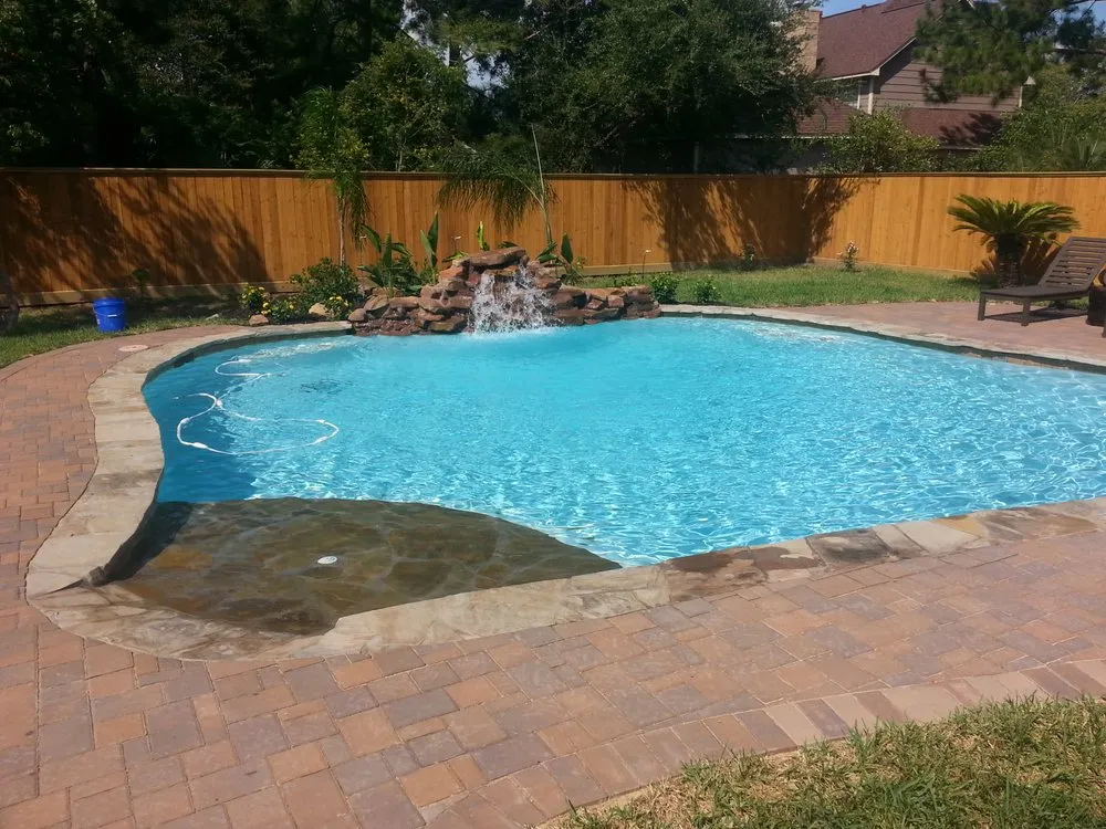 Custom yard maintenance for residential properties in Arcadia, TX by Gold Standard Construction