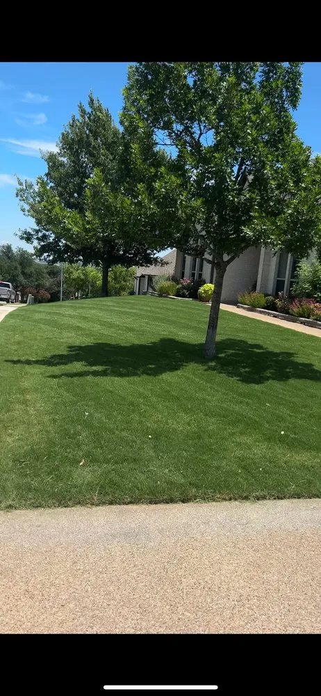 Custom garden landscaping in Brock, TX - Gold Standard Estate Care