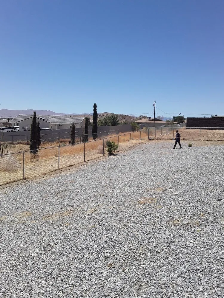 Affordable lawn mowing service experts serving San Jacinto, CA - Golden Arrow Landscape