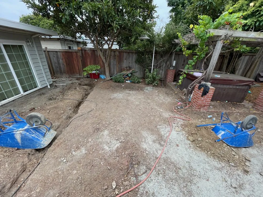 Trusted lawn care service experts serving Menlo Park, CA - Golden Bay Landscaping