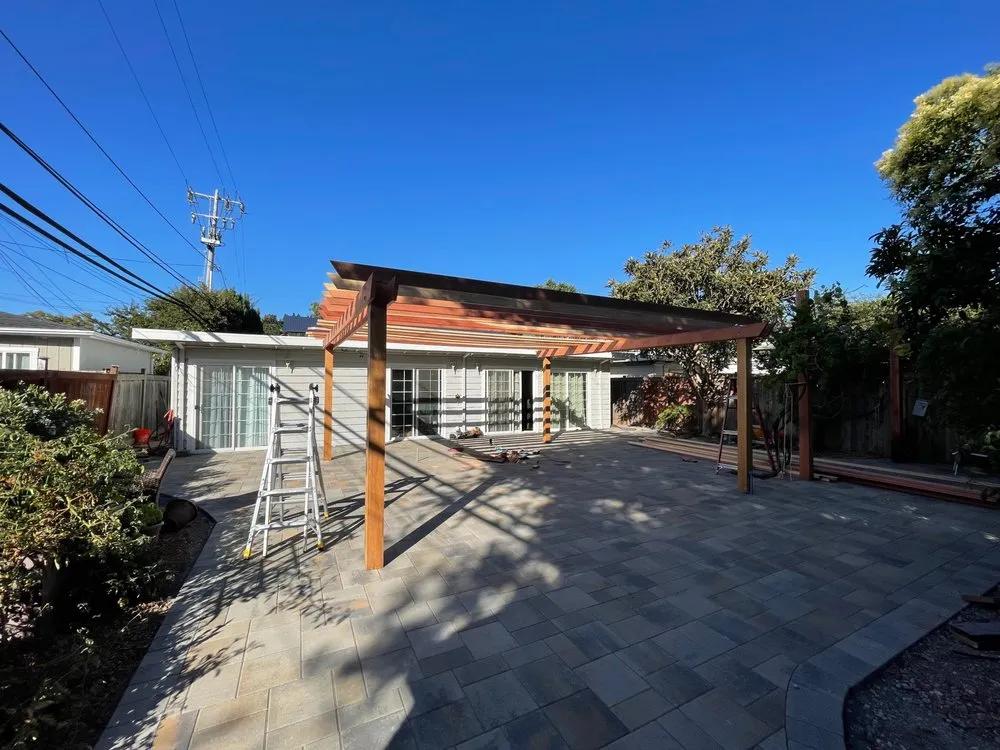 Reliable landscape installation for homes in Menlo Park, CA by Golden Bay Landscaping