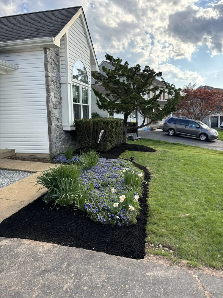 Affordable garden landscaping in Newportville, PA by Golden Cut Landscaping