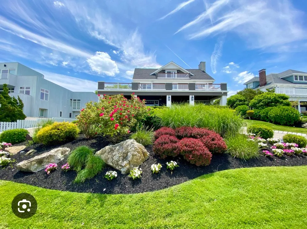 Trusted lawn care service in Holly Springs, MS - Golden Garden Landscape